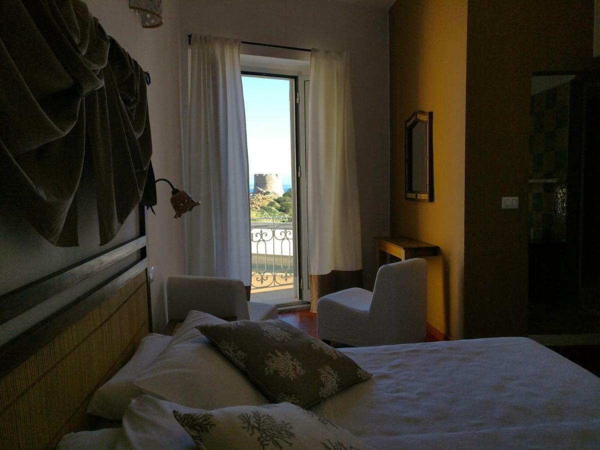 Hotel Da Cecco Санта-Тереза-Галлура Экстерьер фото
